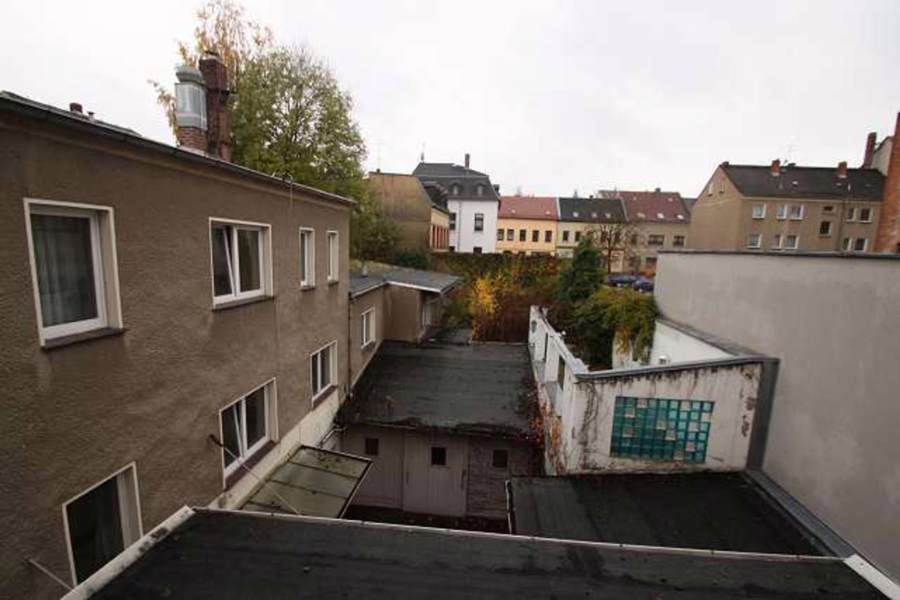 Bild - Im Zentrum der Stadt! Sanierungsbedürftiges Gebäude für ein Restaurant mit Hotel