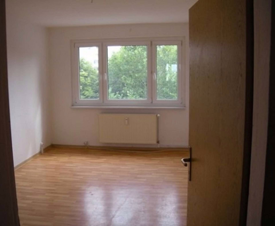 1 - RESERVIERT!!!Vermietete renovierte 1-Zimmer Wohnung in Altenburg