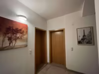 620093942